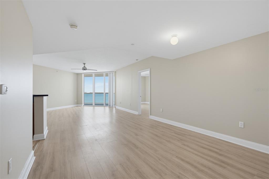 241 RIVERSIDE DRIVE UNIT 1006-2, HOLLY HILL, FL — photo 5 of 30