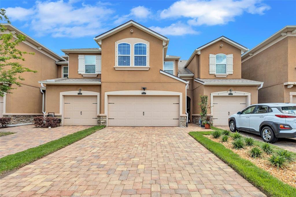 12211 TRAILHEAD DRIVE