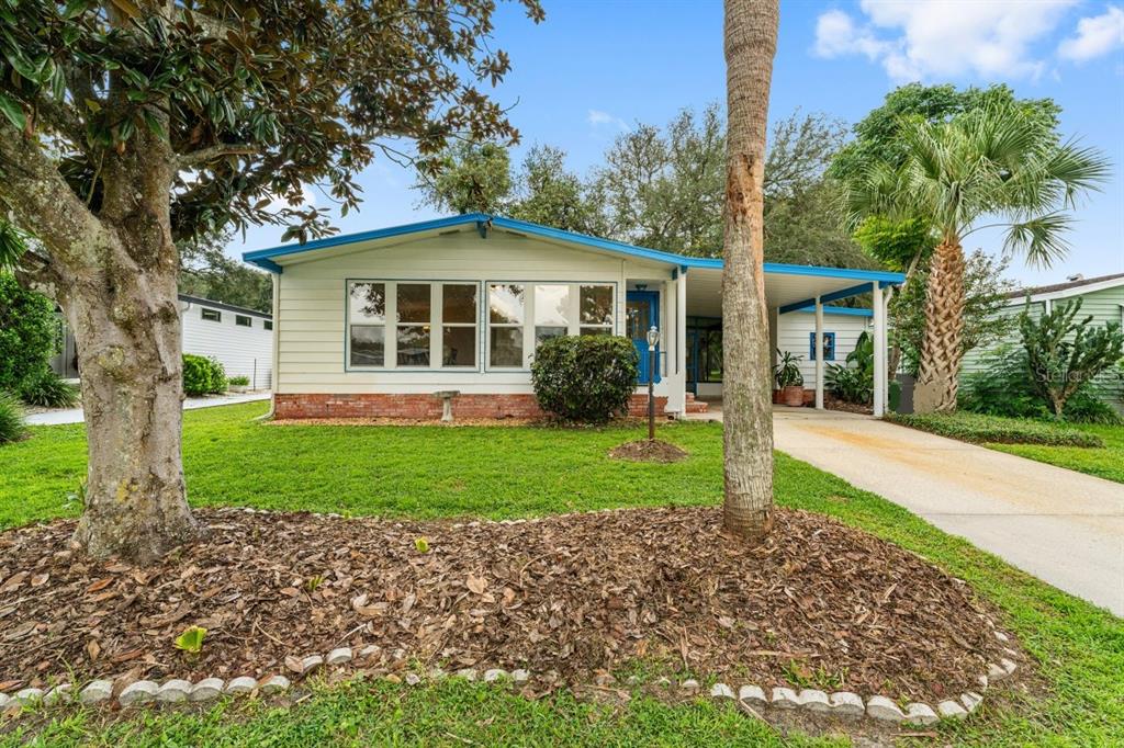 910 ORCHID STREET