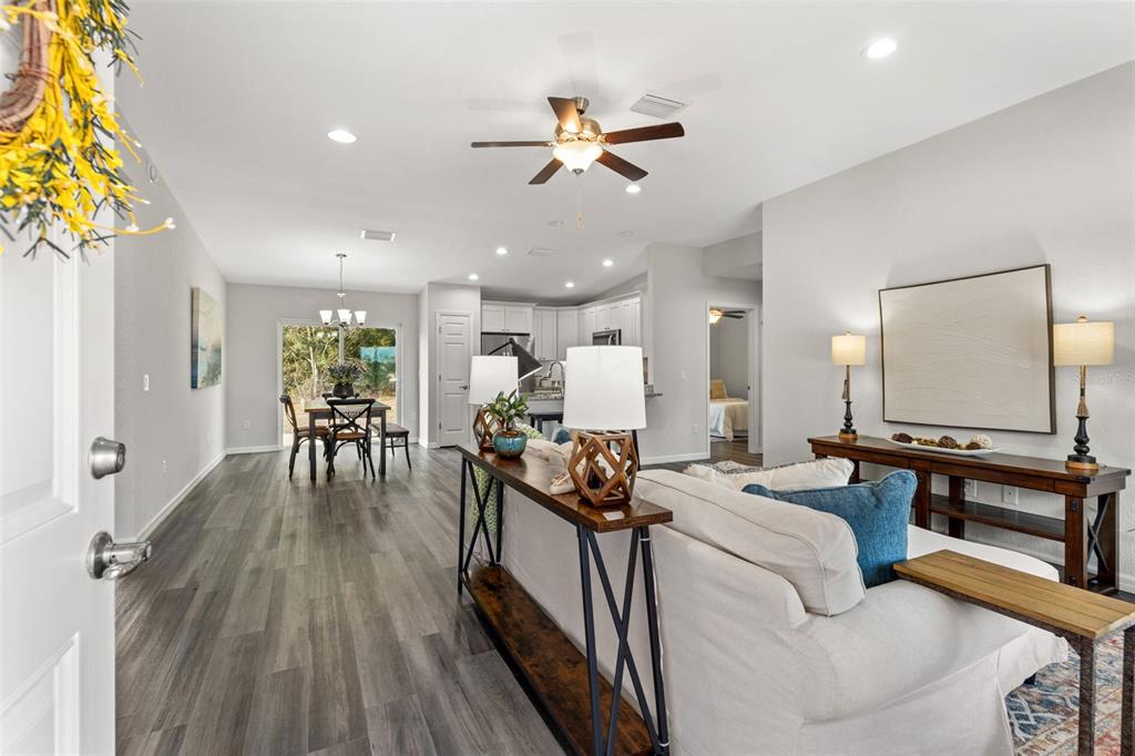2886 W KEVIN ROAD, SEBRING, FL — photo 2 of 22