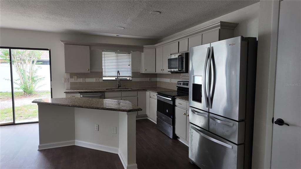 1025 HORNBEAM STREET, OVIEDO, FL — photo 5 of 10