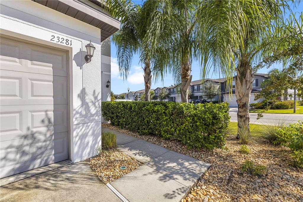 23281 WILLOW GLEN WAY, LUTZ, FL — photo 3 of 30