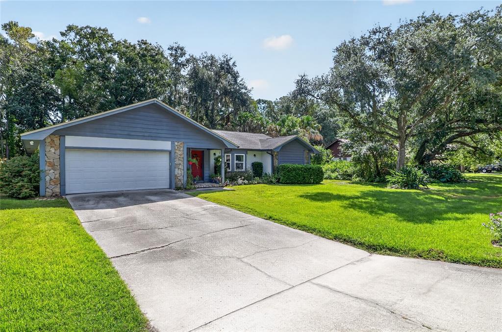 5614 TREE STAND LANE, LAKELAND, FL — photo 3 of 30