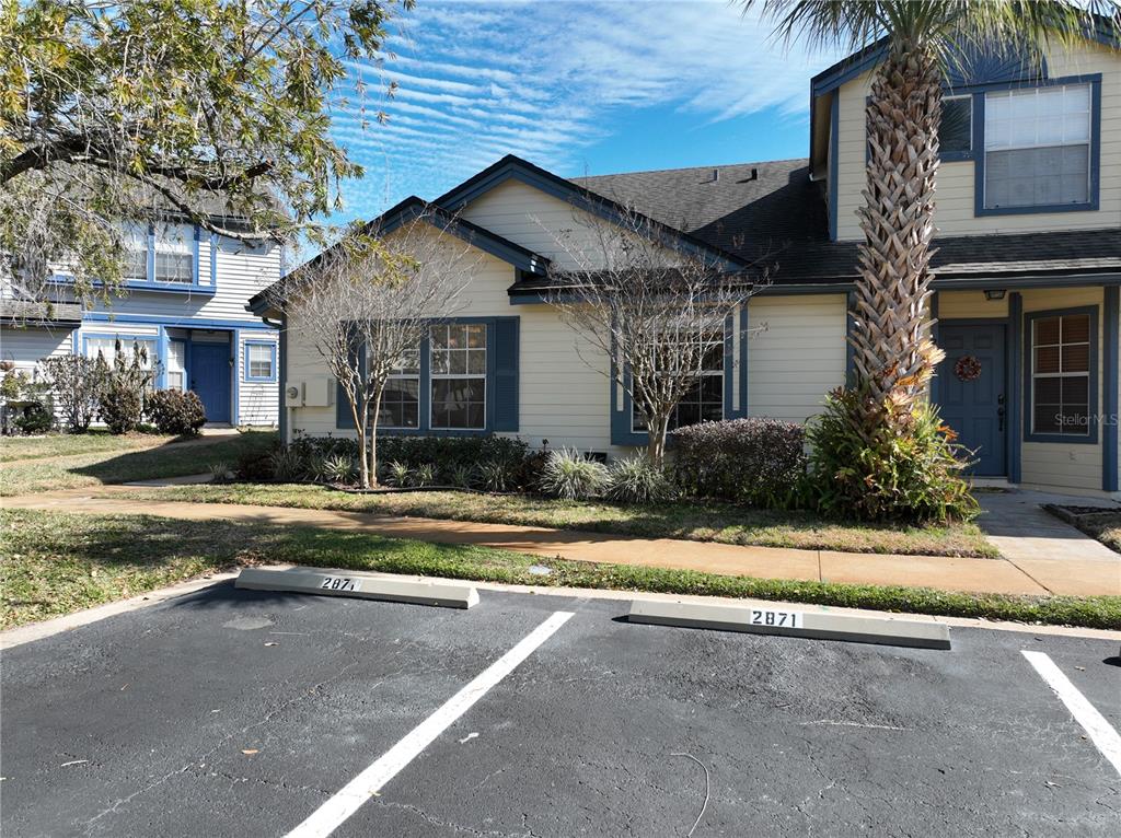 2871 BOULDER FALLS COURT