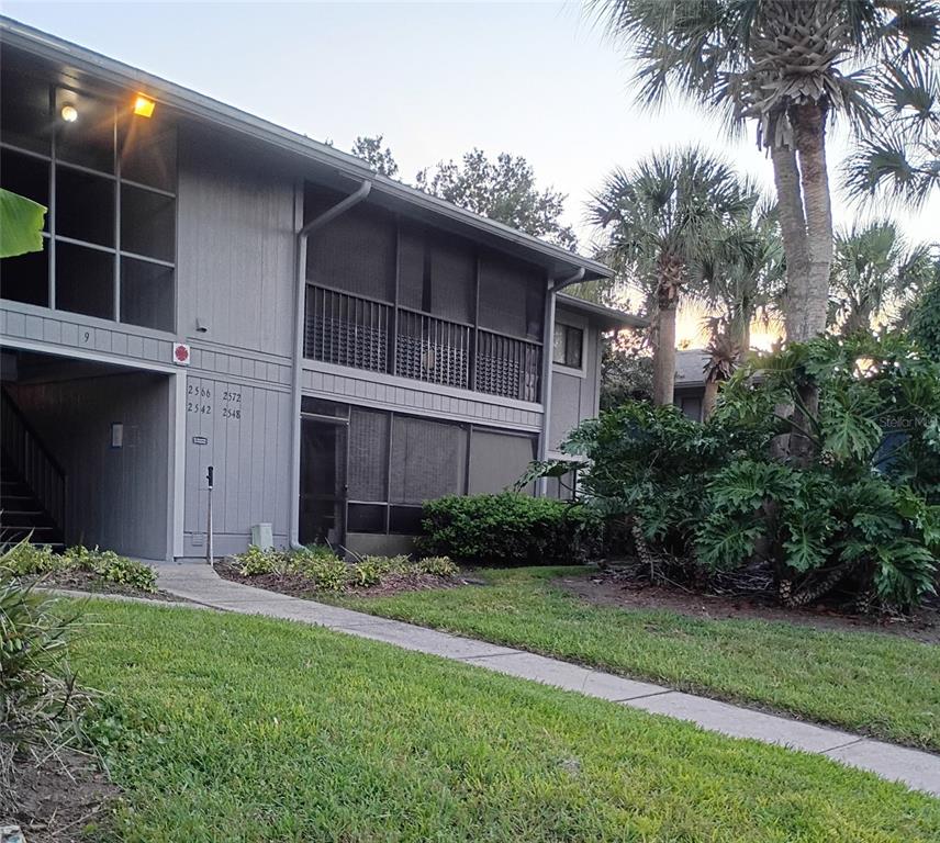 2542 OAK PARK WAY UNIT 101