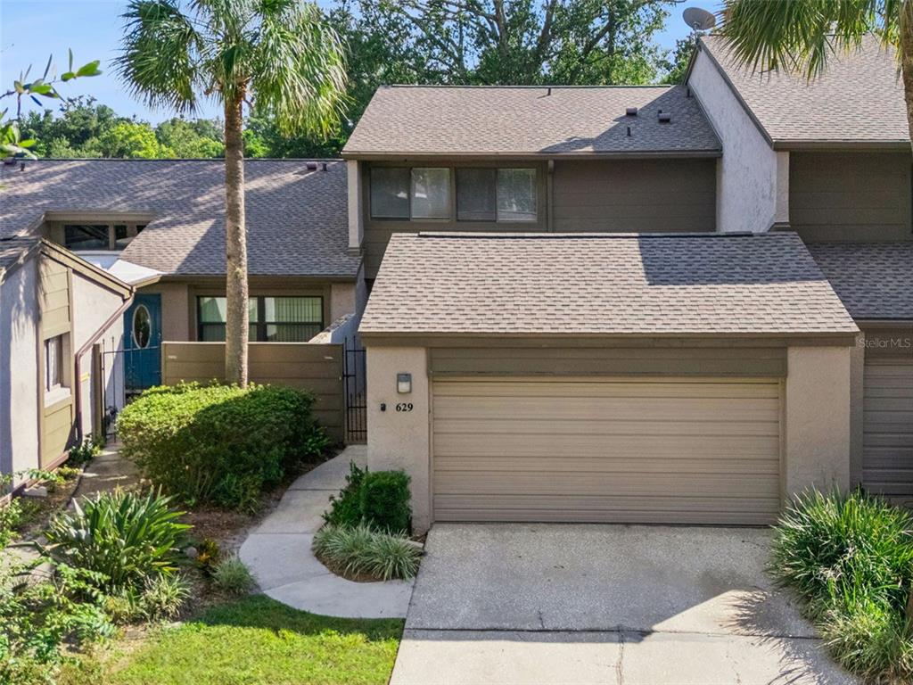 629 WOODRIDGE DRIVE, FERN PARK, FL — photo 3 of 30