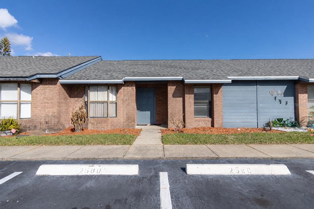 2580 KING OAK CIRCLE