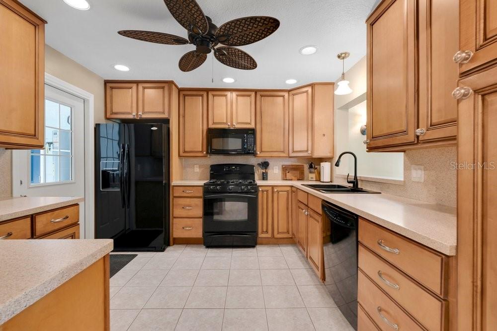 3742 SUTTERS MILL CIRCLE, CASSELBERRY, FL — photo 5 of 30