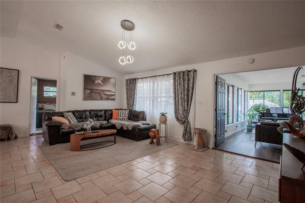 36618 DORAL DRIVE, GRAND ISLAND, FL — photo 4 of 30