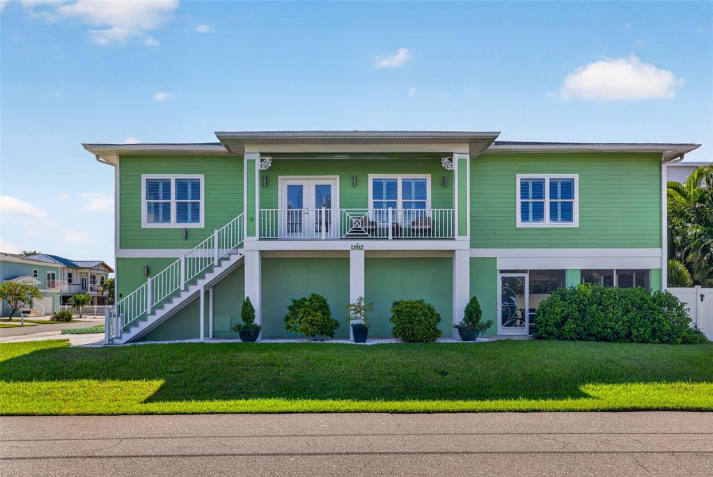 205 162ND AVENUE, REDINGTON BEACH, FL — photo 5 of 30