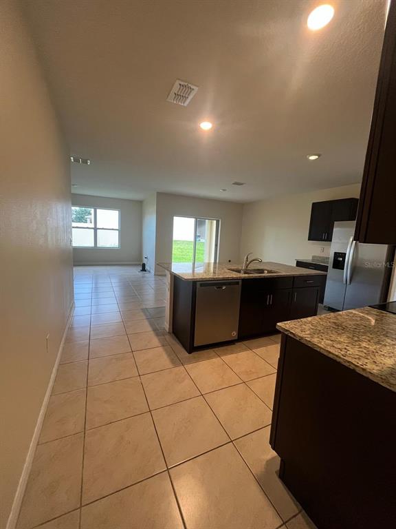 906 BIG BEND AVENUE, ORANGE CITY, FL — photo 5 of 17