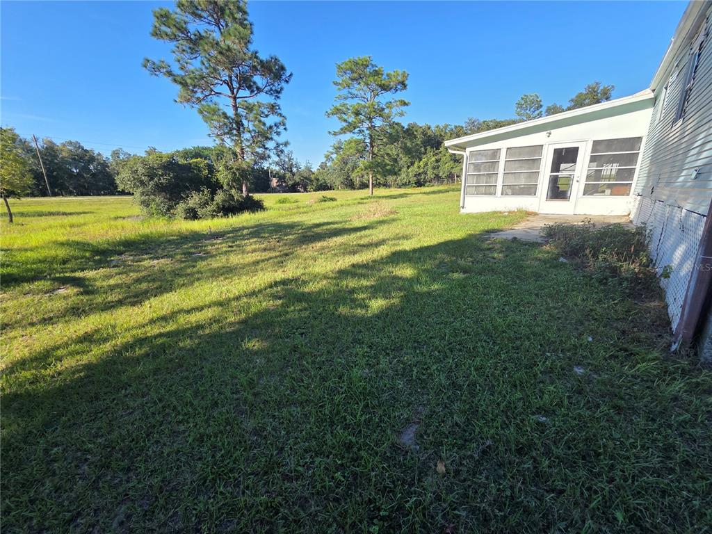 460 HILLTOP COURT, DELAND, FL — photo 4 of 20