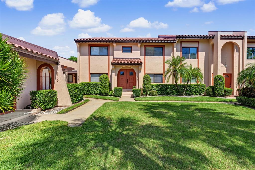 9543 86TH AVENUE UNIT 9543