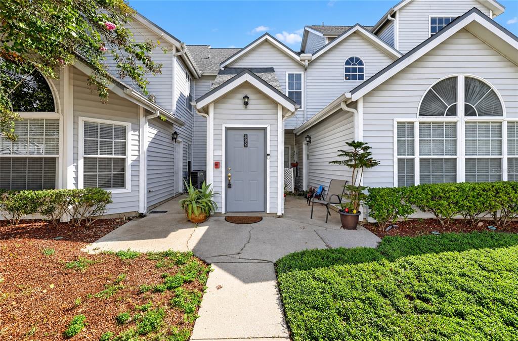 12145 ARMENIA GABLES CIRCLE