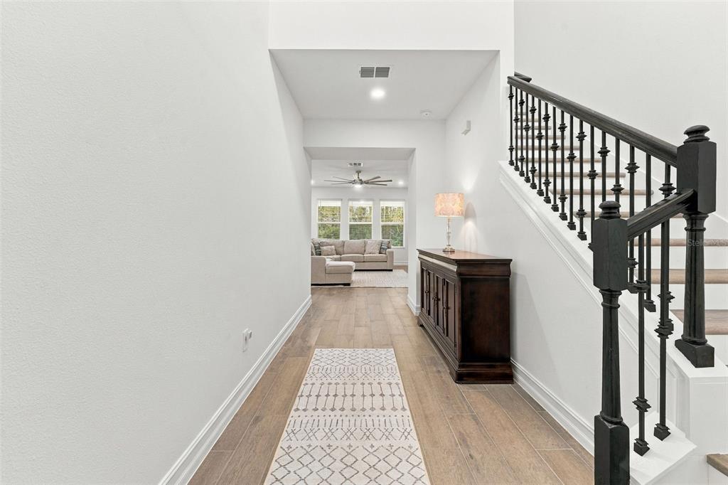 18114 SERENE LAKE LOOP, LUTZ, FL — photo 4 of 29