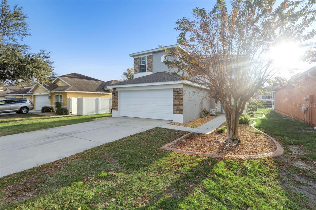 5107 NE 122ND BOULEVARD, OXFORD, FL — photo 3 of 30