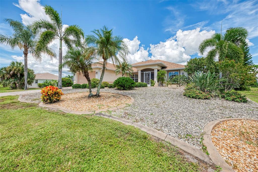 25 TOURNAMENT ROAD, ROTONDA WEST, FL — photo 3 of 30