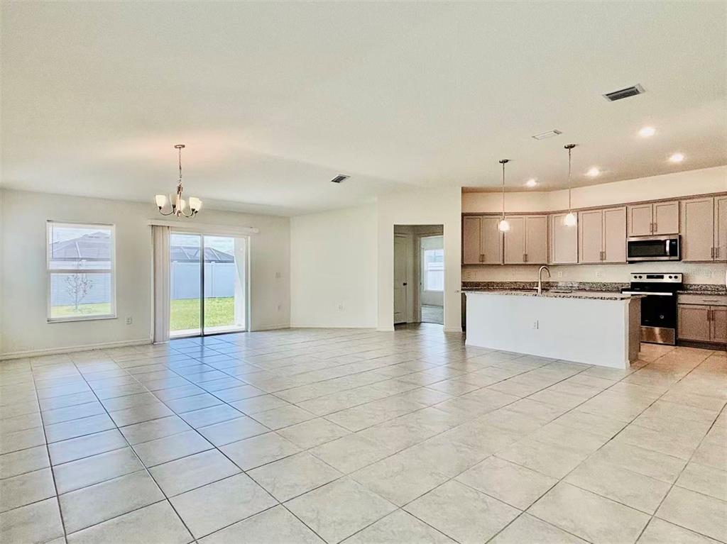 1028 MATTIE POINTE WAY, AUBURNDALE, FL — photo 3 of 42
