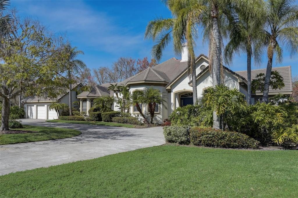 4653 HADFIELD DRIVE