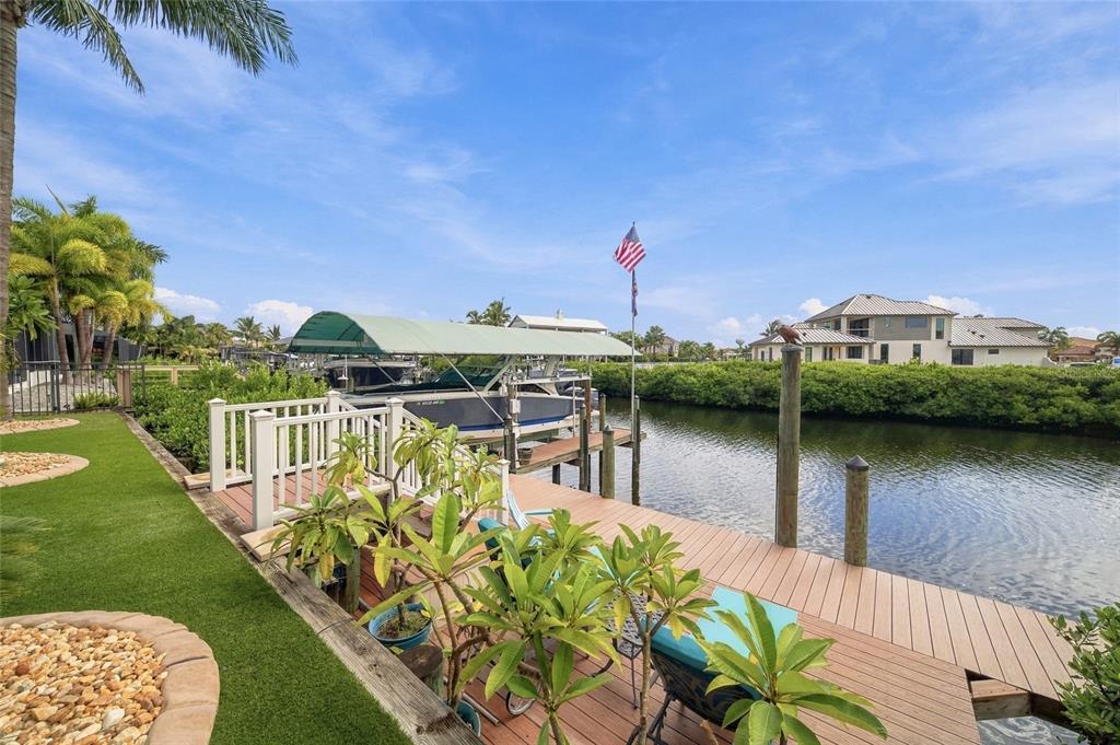 613 REGATTA WAY, BRADENTON, FL — photo 4 of 30