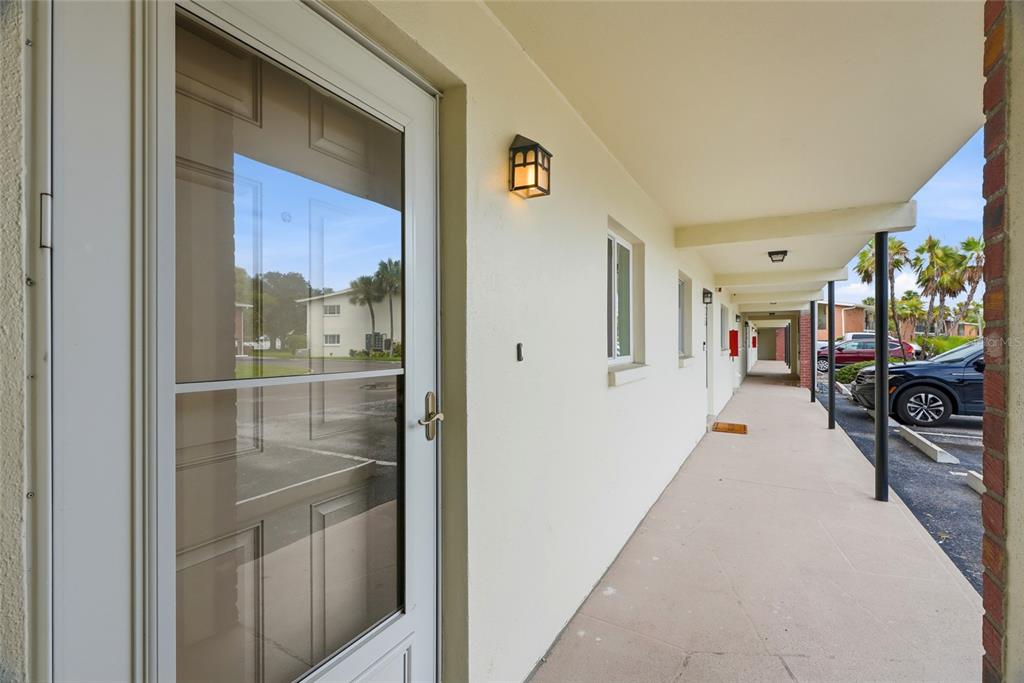4570 OVERLOOK DRIVE NE UNIT 175
