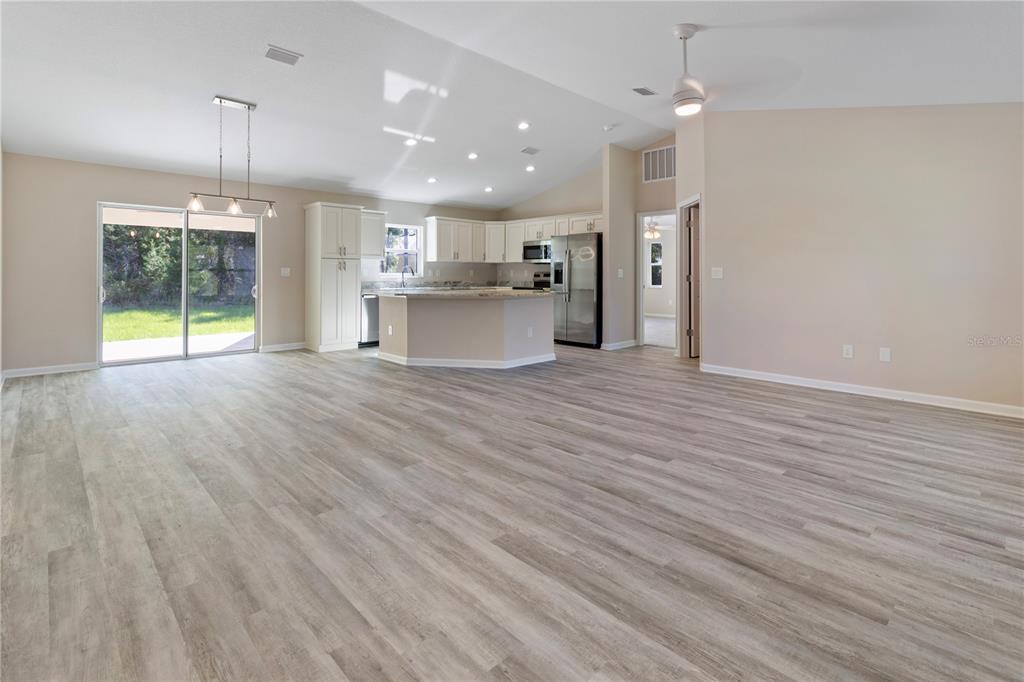 6243 N MATHESON DIVIDE, DUNNELLON, FL — photo 5 of 30