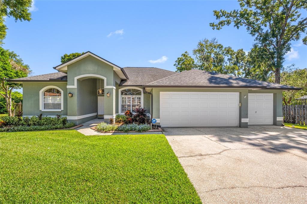 1648 WOODRIDGE COURT