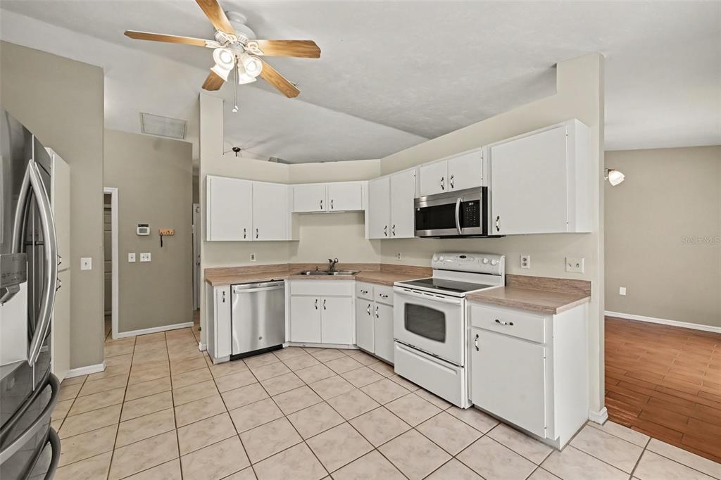 5110 NW 24TH DRIVE, GAINESVILLE, FL — photo 5 of 30