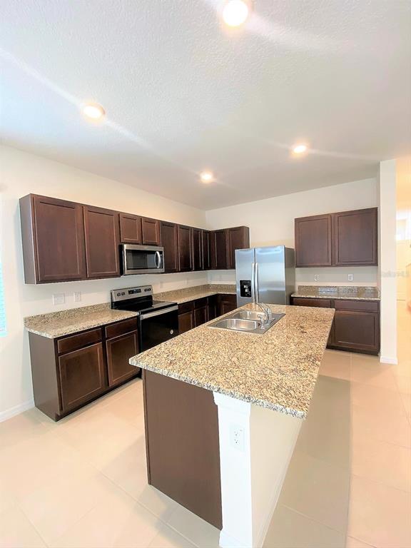 2897 BELUGA BAY DRIVE, ODESSA, FL — photo 2 of 19