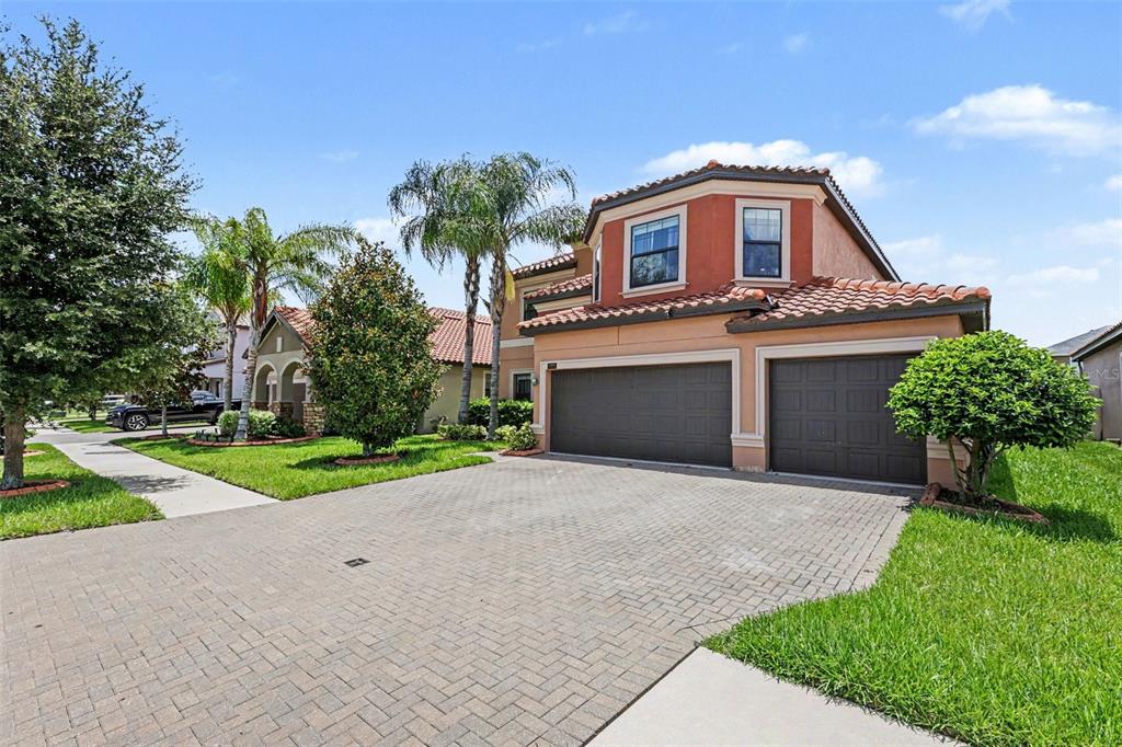 12005 CINNAMON FERN DRIVE