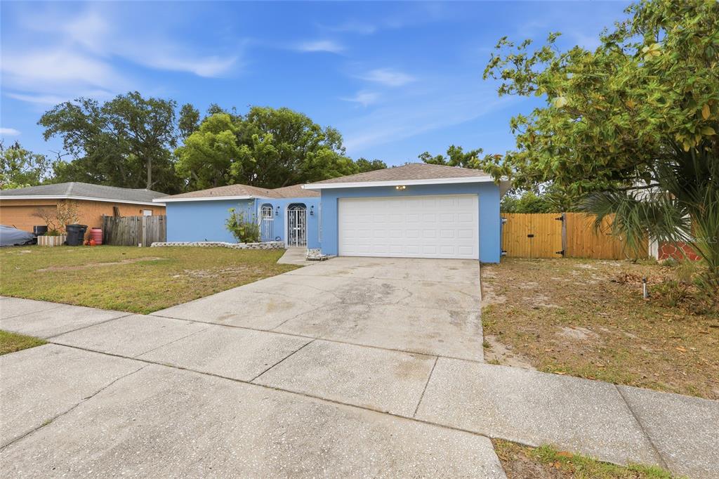 1114 ESTATEWOOD DRIVE
