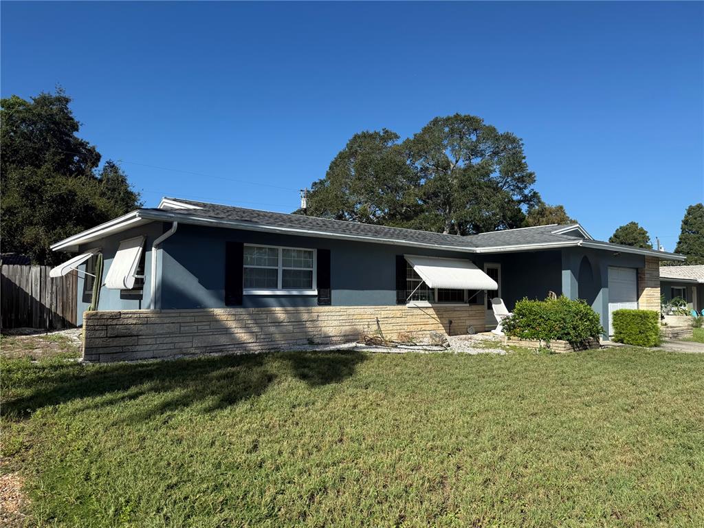 568 HILLCREST DRIVE, LARGO, FL — photo 3 of 23