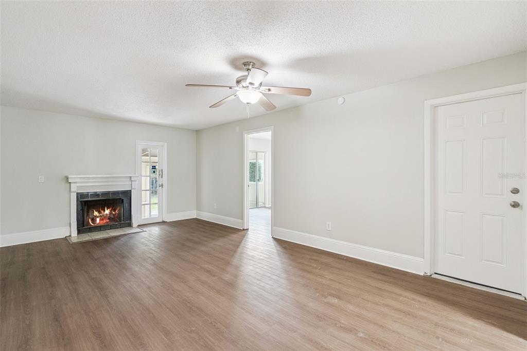 317 S OBSERVATORY DRIVE, ORLANDO, FL — photo 2 of 20