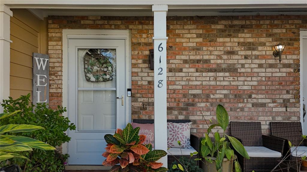 6128 OAK CLUSTER CIRCLE, TAMPA, FL — photo 4 of 30