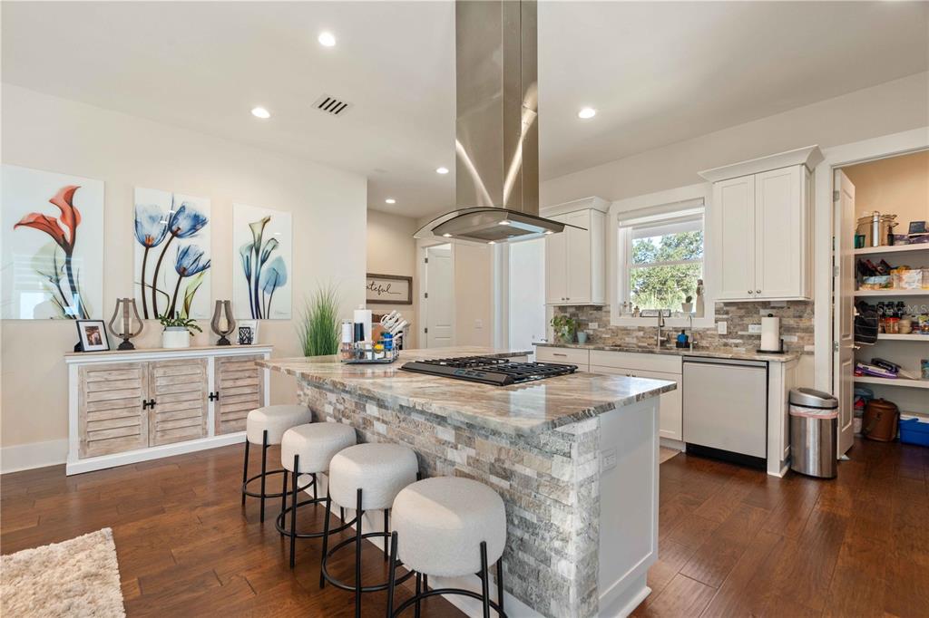 1413 BAYSHORE BOULEVARD UNIT 2, DUNEDIN, FL — photo 5 of 85