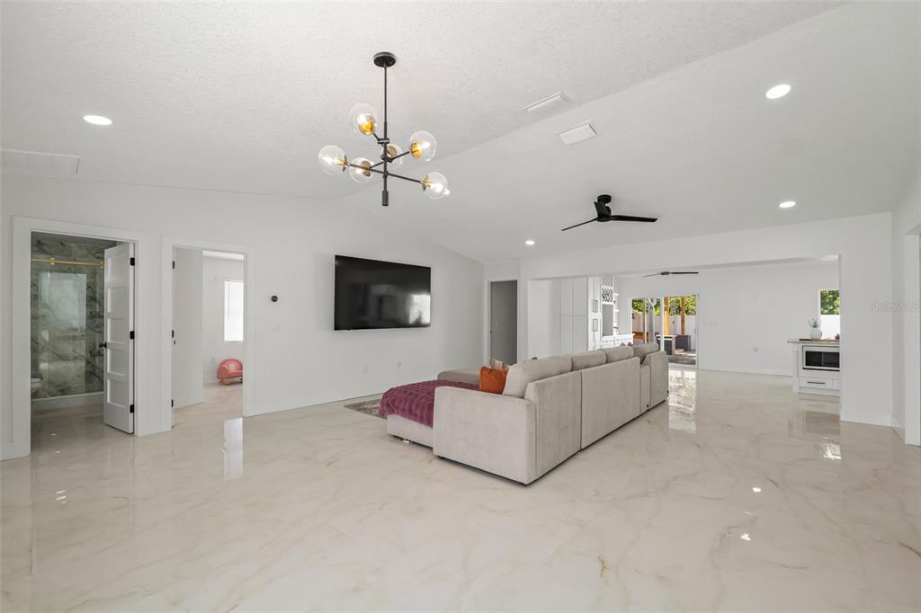 1427 THISTLEDOWN DRIVE, BRANDON, FL — photo 5 of 30