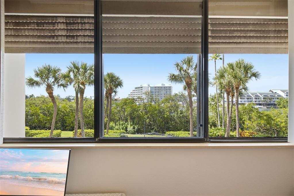 11730 SHIPWATCH DRIVE UNIT 207, LARGO, FL — photo 2 of 30