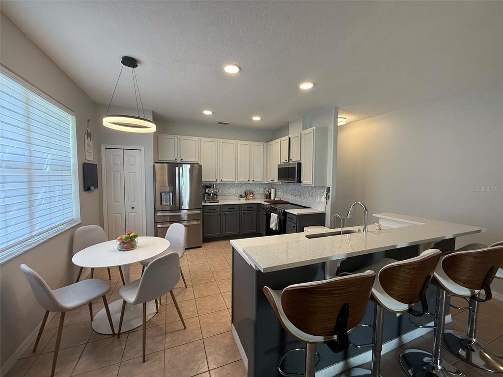 14167 BRADBURY ROAD, ORLANDO, FL — photo 3 of 58
