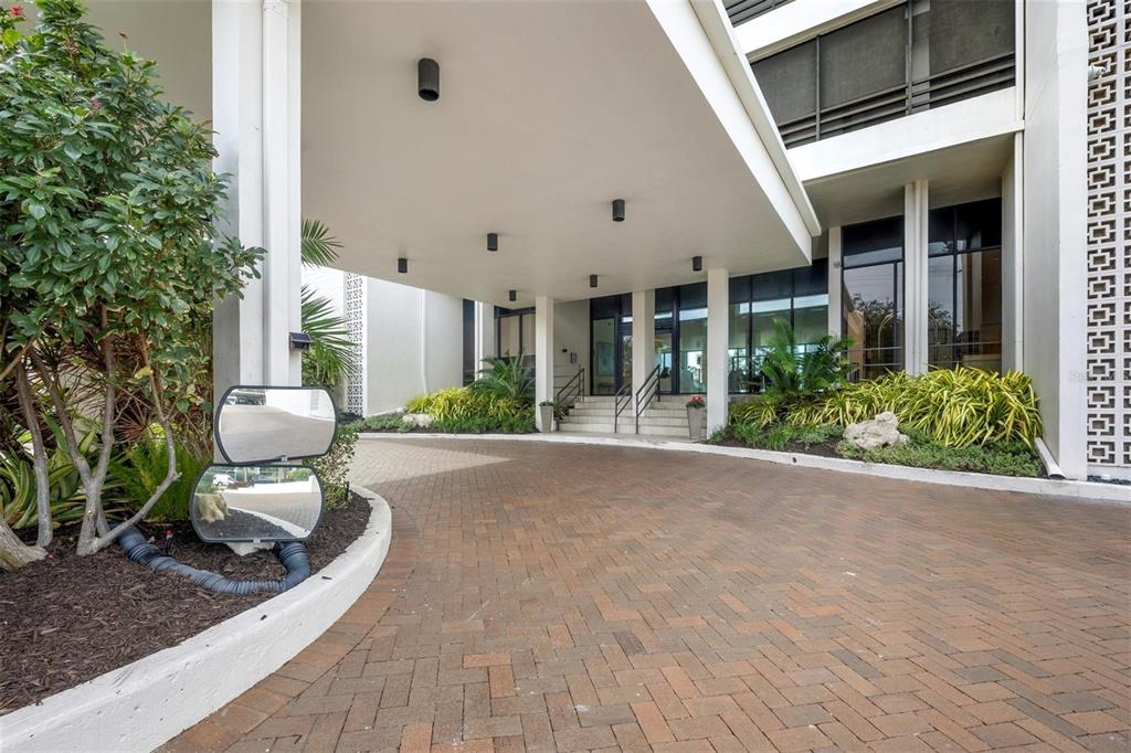 770 S PALM AVENUE UNIT 1001, SARASOTA, FL — photo 3 of 30