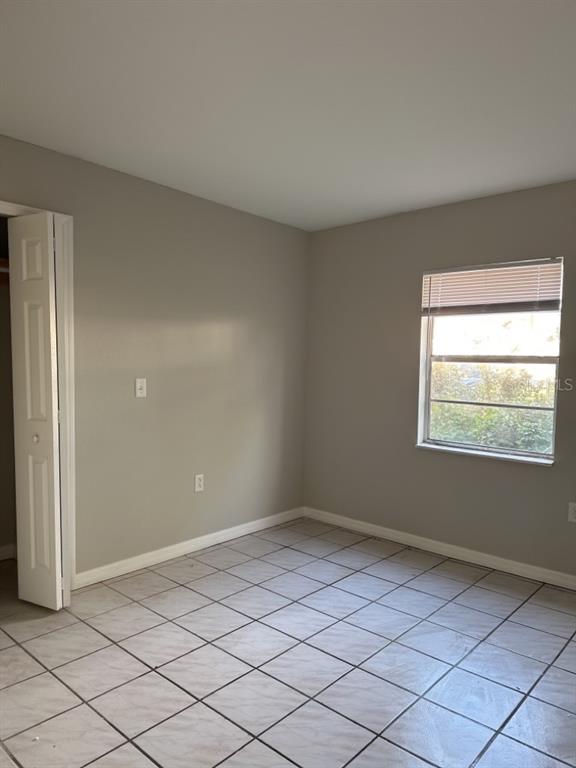 9027 WESTCHESTER CIRCLE UNIT A, TAMPA, FL — photo 5 of 11