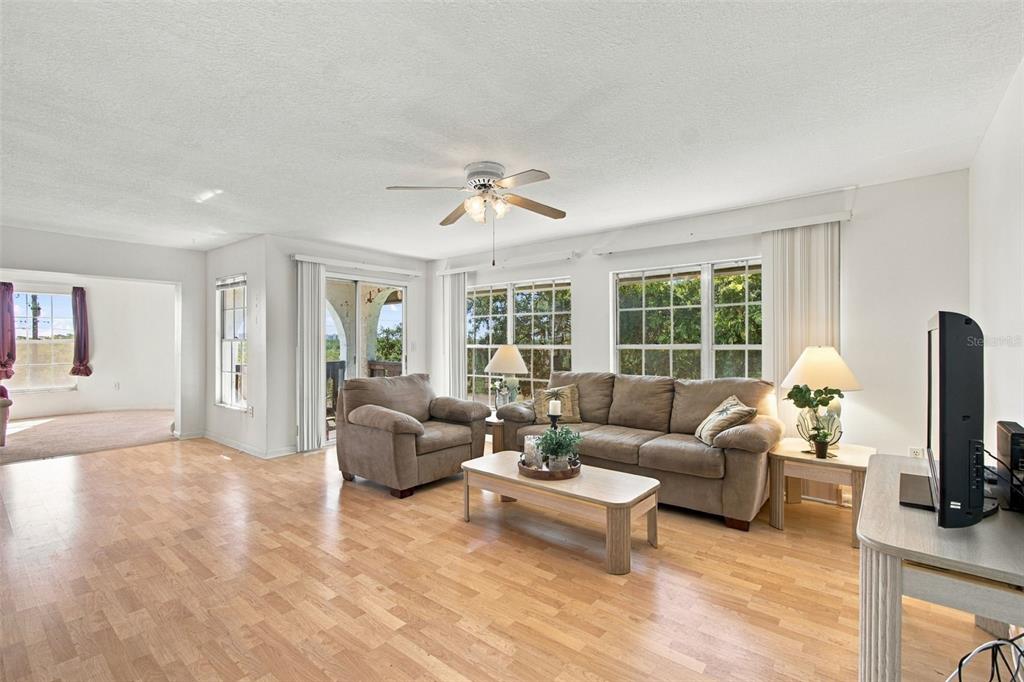 210 N BAYSHORE BOULEVARD UNIT 207, CLEARWATER, FL — photo 5 of 99