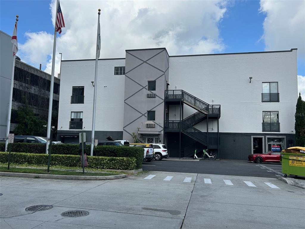 62 W COLONIAL DRIVE UNIT 302