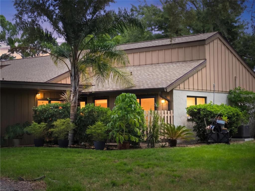 5699 WESTWIND LN, SARASOTA, FL — photo 2 of 30