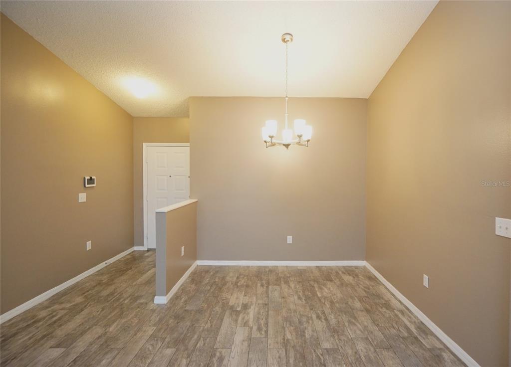 3106 PINE TOP DRIVE, VALRICO, FL — photo 5 of 23