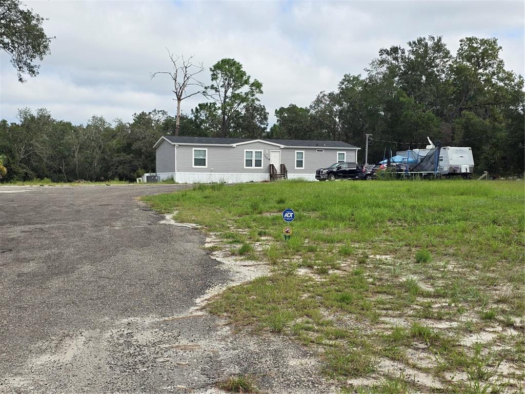 17047 HELEN K DRIVE, SPRING HILL, FL — photo 2 of 33