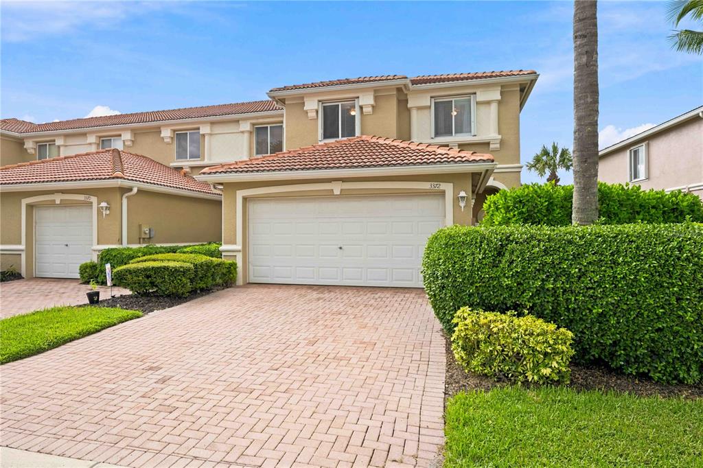 3372 DANDOLO CIRCLE UNIT 15