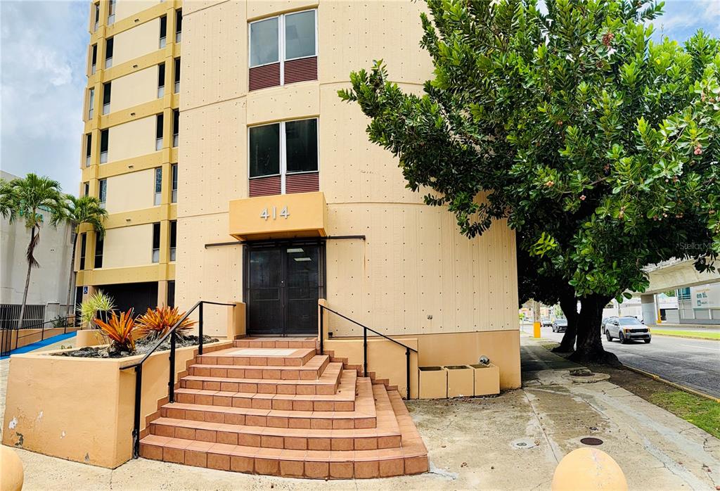 414 MUÑOZ RIVERA AVENUE UNIT 6A & 6B