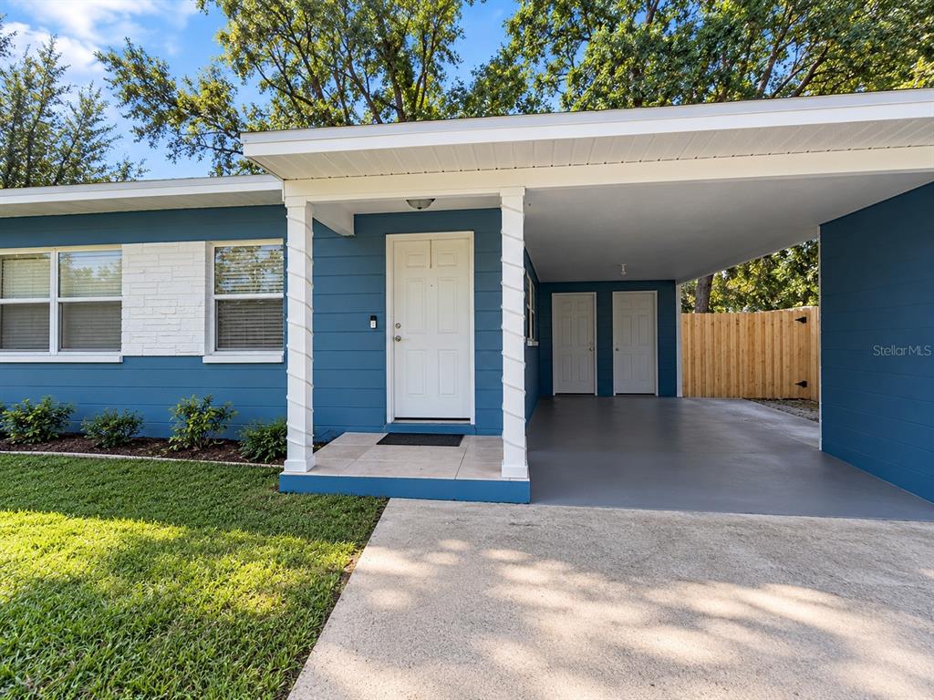 800 DORADO AVENUE, ORLANDO, FL — photo 2 of 11