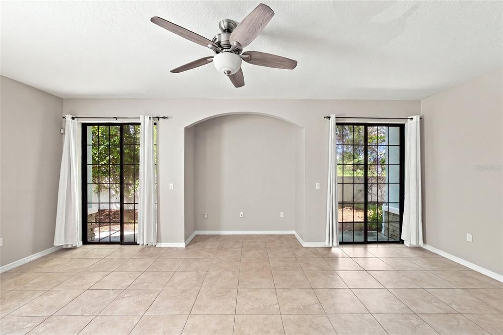 5519 KINGLETHILL DRIVE, LITHIA, FL — photo 4 of 30