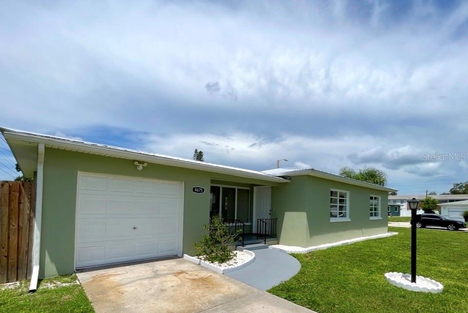 4675 ORLANDO CIRCLE, BRADENTON, FL — photo 3 of 19